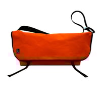 CRANK　メッセンジャーバッグ　Duff Lrage [Black] Duff Lrage [Black] | CRANK TOKYO WEB STORE