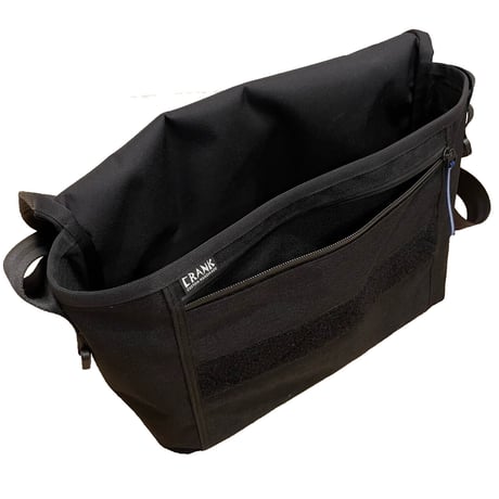 New small sling [Black x Black]