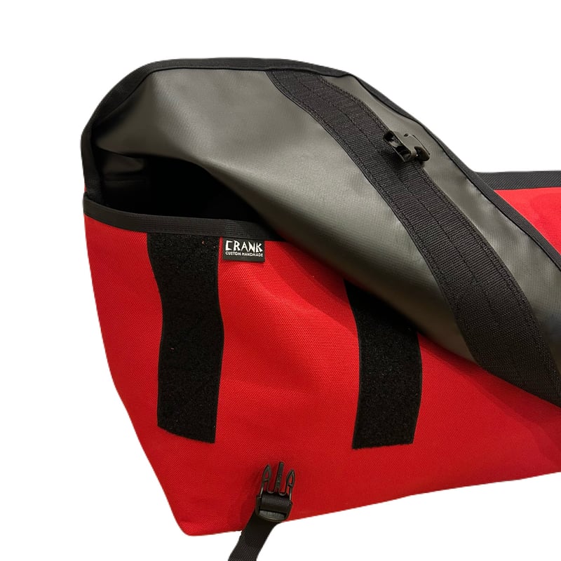 De Lorean [D/Red Yellow line Canvas Limited] |