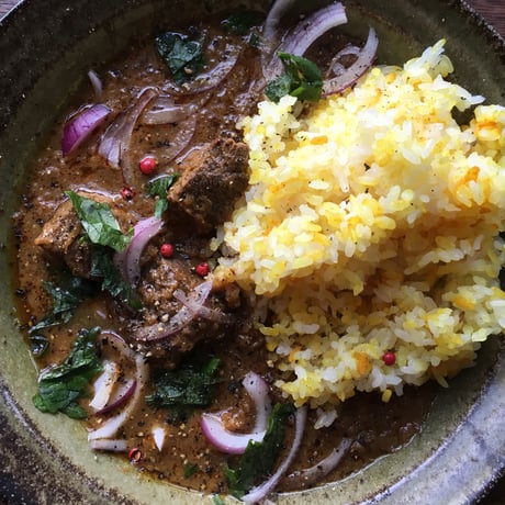negombo33監修レトルトカレー「所沢牛カレー」中辛口 20個 送料無料