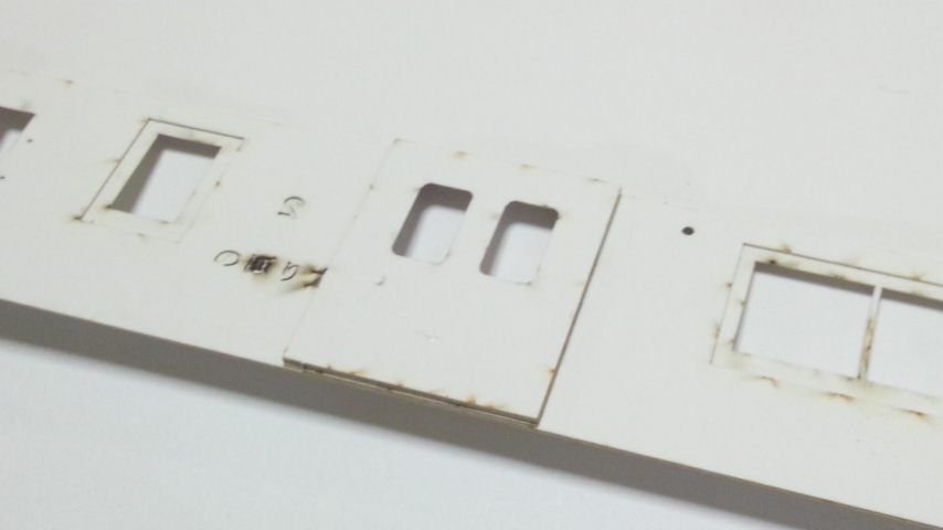 HO】クモハ123系 羽衣線タイプ 1両ペーパーキット 荷物電車改造 HO】クモハ123系 羽衣線タイプ 1両ペーパーキット 荷物電車改造