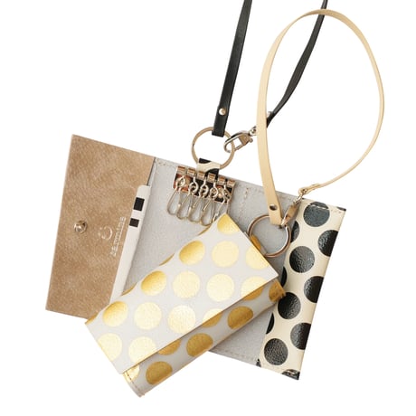 キーパスケースクリアドット ストラップ付き  【Key Passcase Clear Dot with Strap】