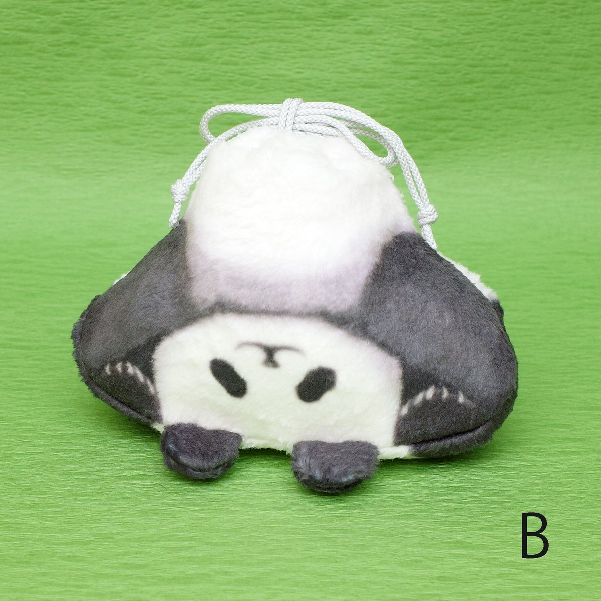 双子パンダのふわふわ巾着袋【Panda pouch】 | carmine Internatio