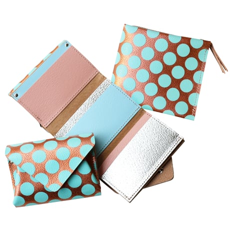 美品】Carmine 二つ折り財布 ブラウン ドット 水玉 楽天市場