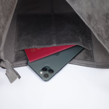 洗えるレザーサコッシュ 【 Washable Leather  Crossbody Bag】