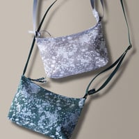 レザーミニサコッシュ ホワイトリキッド  【Leather Mini Crossbody Bag White Liquid】