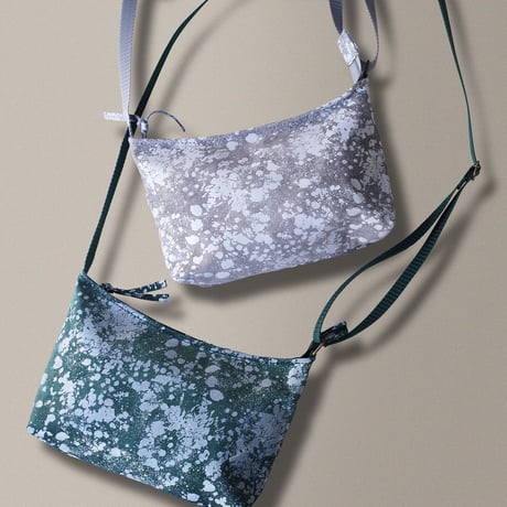 レザーミニサコッシュ ホワイトリキッド  【Leather Mini Crossbody Bag White Liquid】