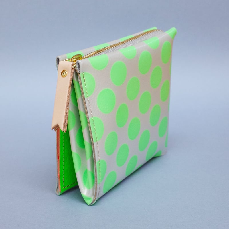 カーマイン ワンウォレット ONE WALLET NEON DOT グリーン ワンウォレット クリアドットネオングリーン【One Wallet Clear Dot