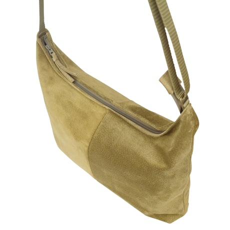 洗えるレザーサコッシュ 【 Washable Leather  Crossbody Bag】