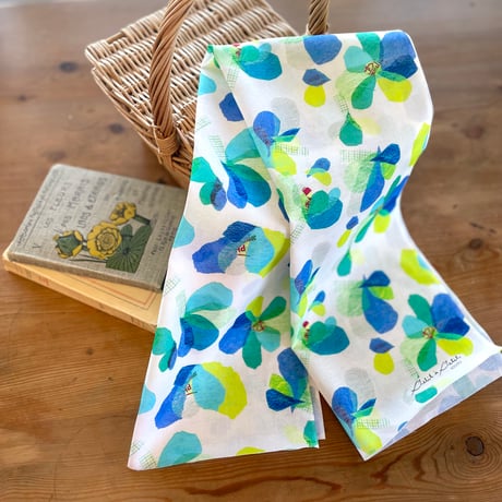 バッグ Petit a petit petit à petit