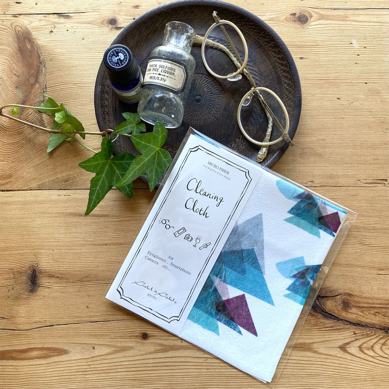 マイクロファイバークロス(メガネ拭き)【山】（レ・モンターニュ）【全