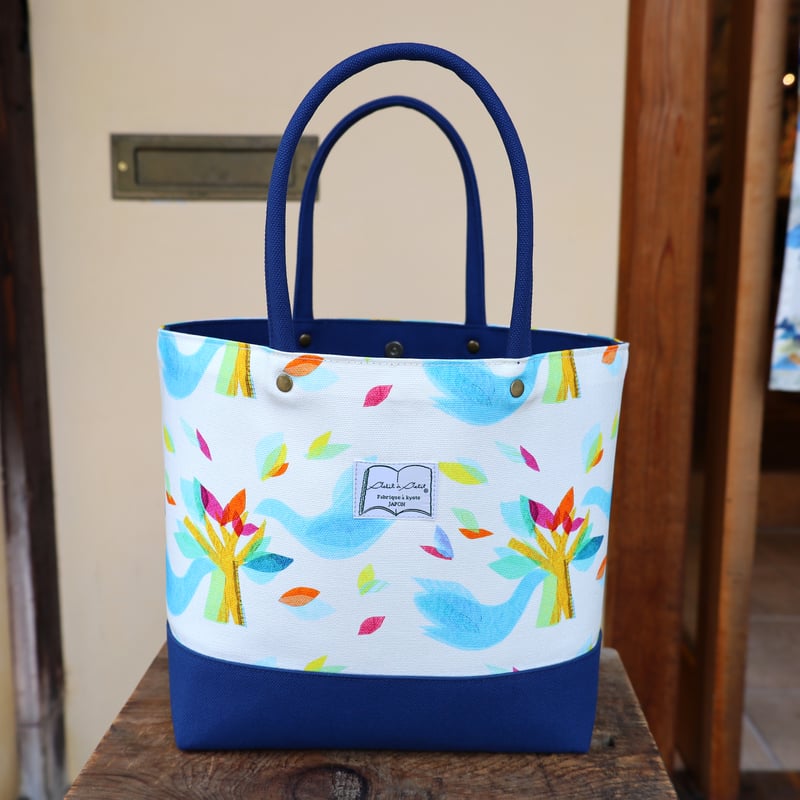 帆布色ネイビー＊Lトート【鳥】(ブルー） | petit à petit