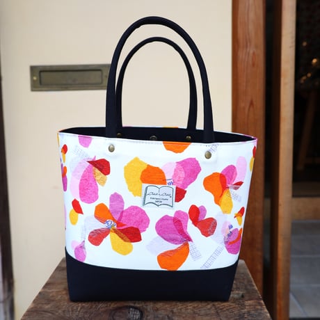 CATEGORY バッグ類 | petit à petit