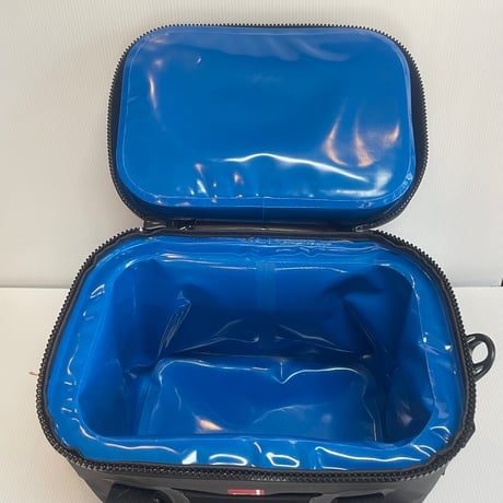 RED ORIGINAL COOLBAG M 18L