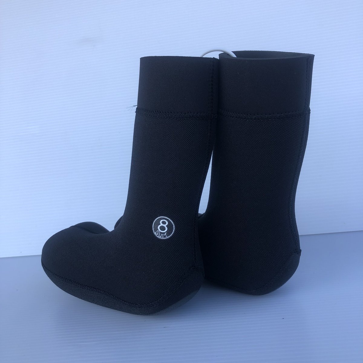 SURF8 5mmラウンドマグマソックス | SUP Colony