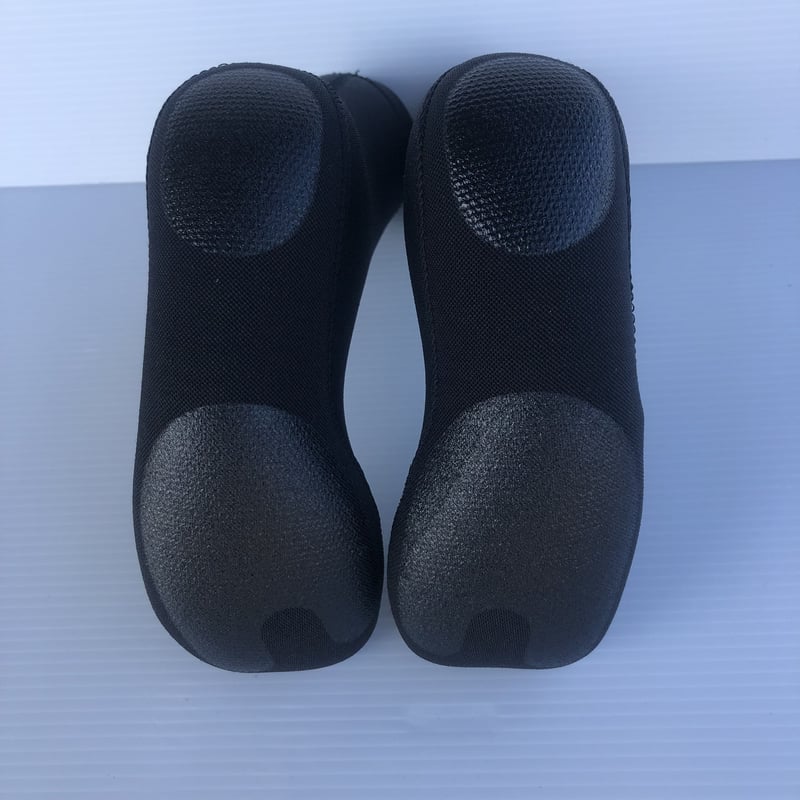 SURF8 5mmラウンドマグマソックス | SUP Colony