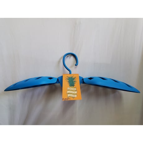 DECANT PINE HANGER