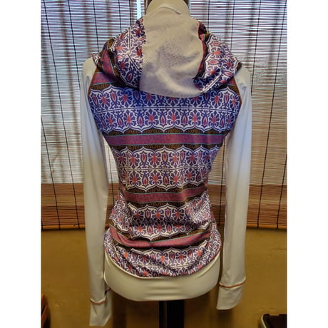 chami LONG SLEEVE フードラッシュ Arabian White