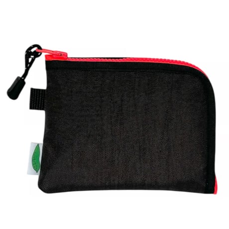 P-POUCH