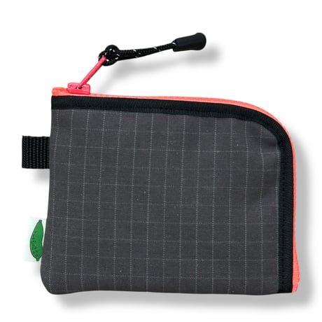 P-POUCH