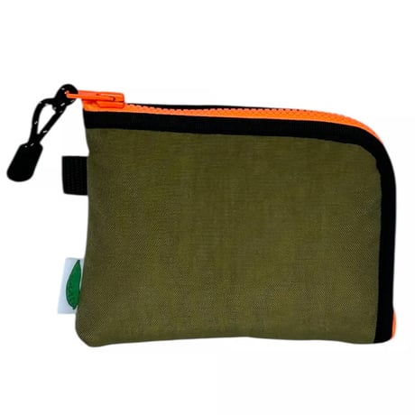 P-POUCH