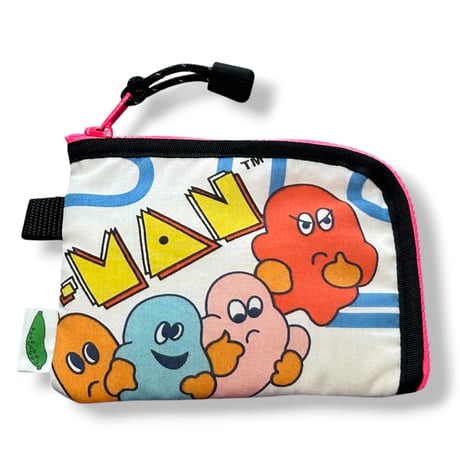 P-POUCH