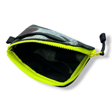 P-POUCH