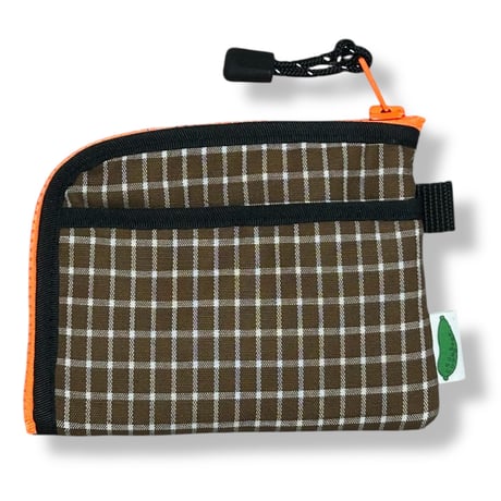P-POUCH
