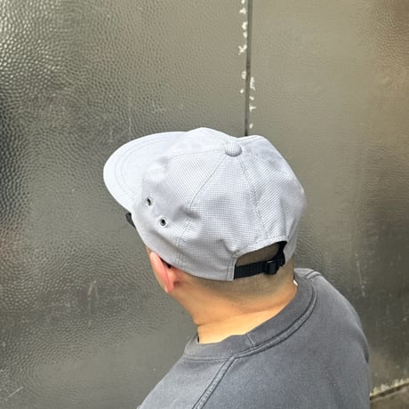 ST CAP “MICRO CHECK” LIGHT GRAY