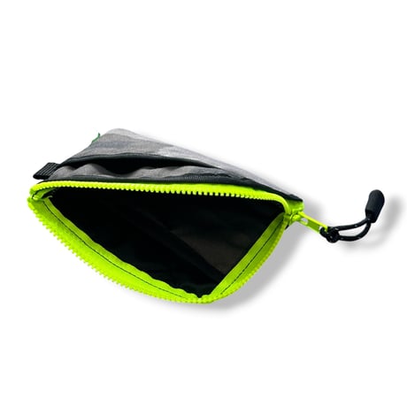 P-POUCH