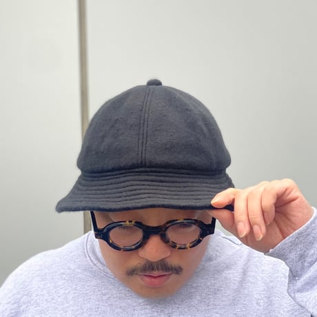 6P HAT   "FLEECE BLACK"