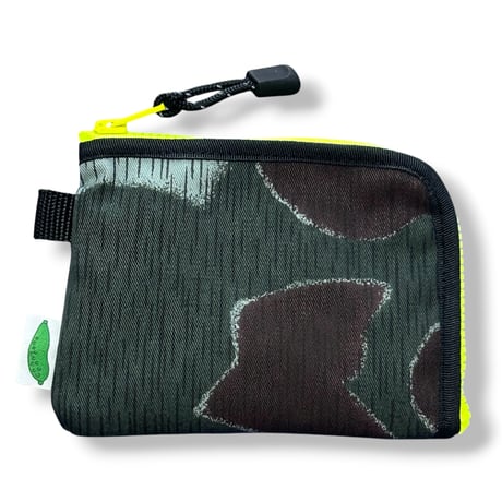 P-POUCH