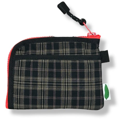 P-POUCH