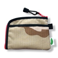 P-POUCH