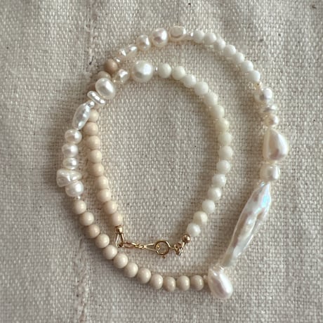 3・salt pearl necklace