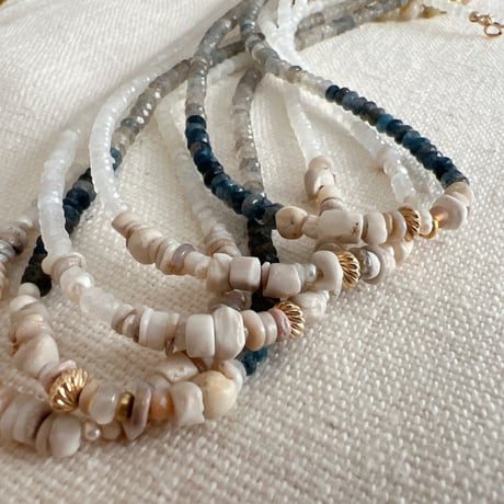 5・lumiere necklace