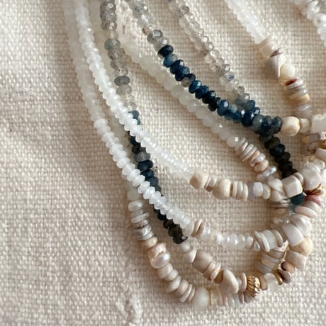 5・lumiere necklace