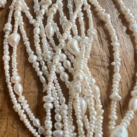 3・salt pearl necklace