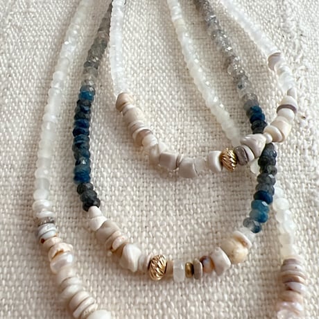 5・lumiere necklace