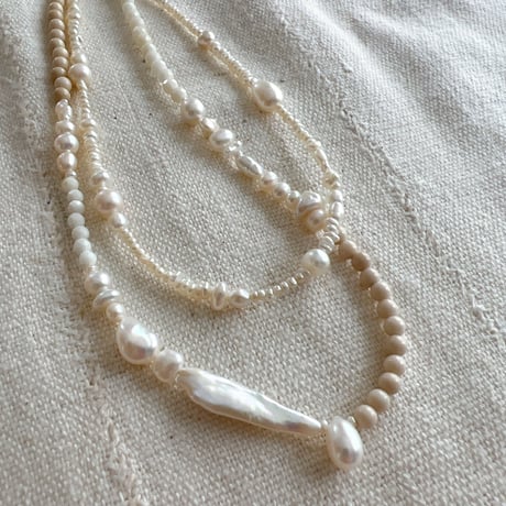 3・salt pearl necklace