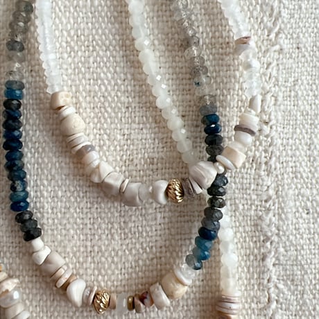 5・lumiere necklace