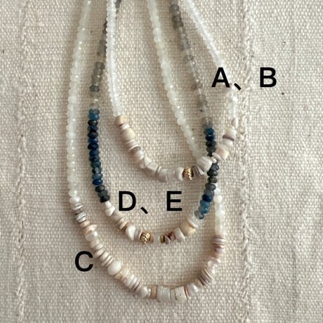 5・lumiere necklace