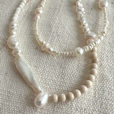 3・salt pearl necklace