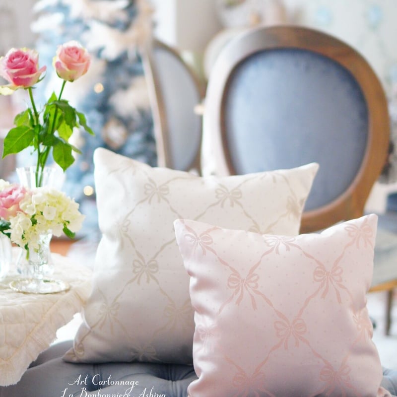 リボン柄クッションカバー シャイニーピンクS | La Bonbonniere