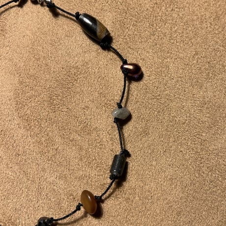material necklace (⚪️silver×⚫️black)