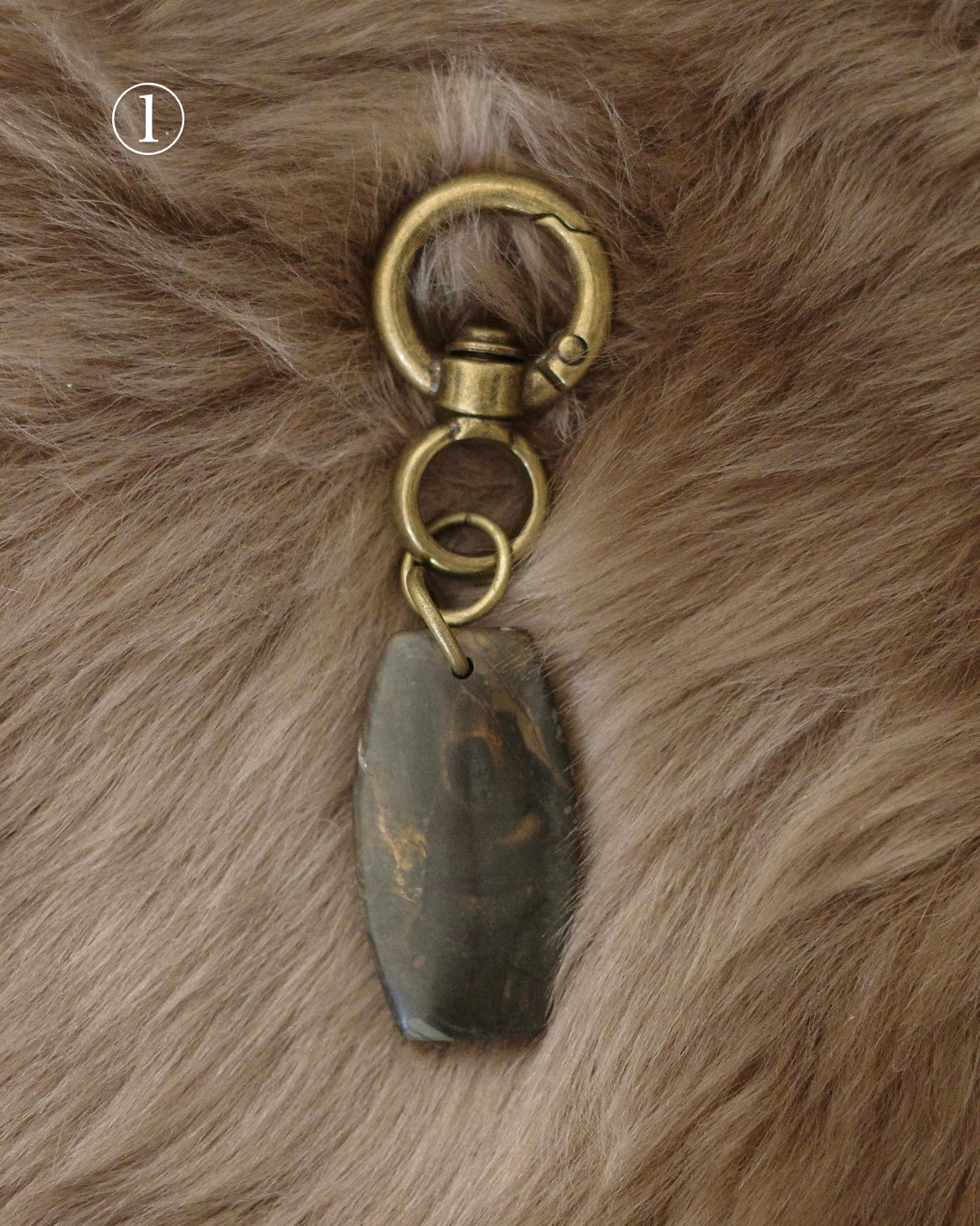 small rock 🪨 | SATOKO OISHI