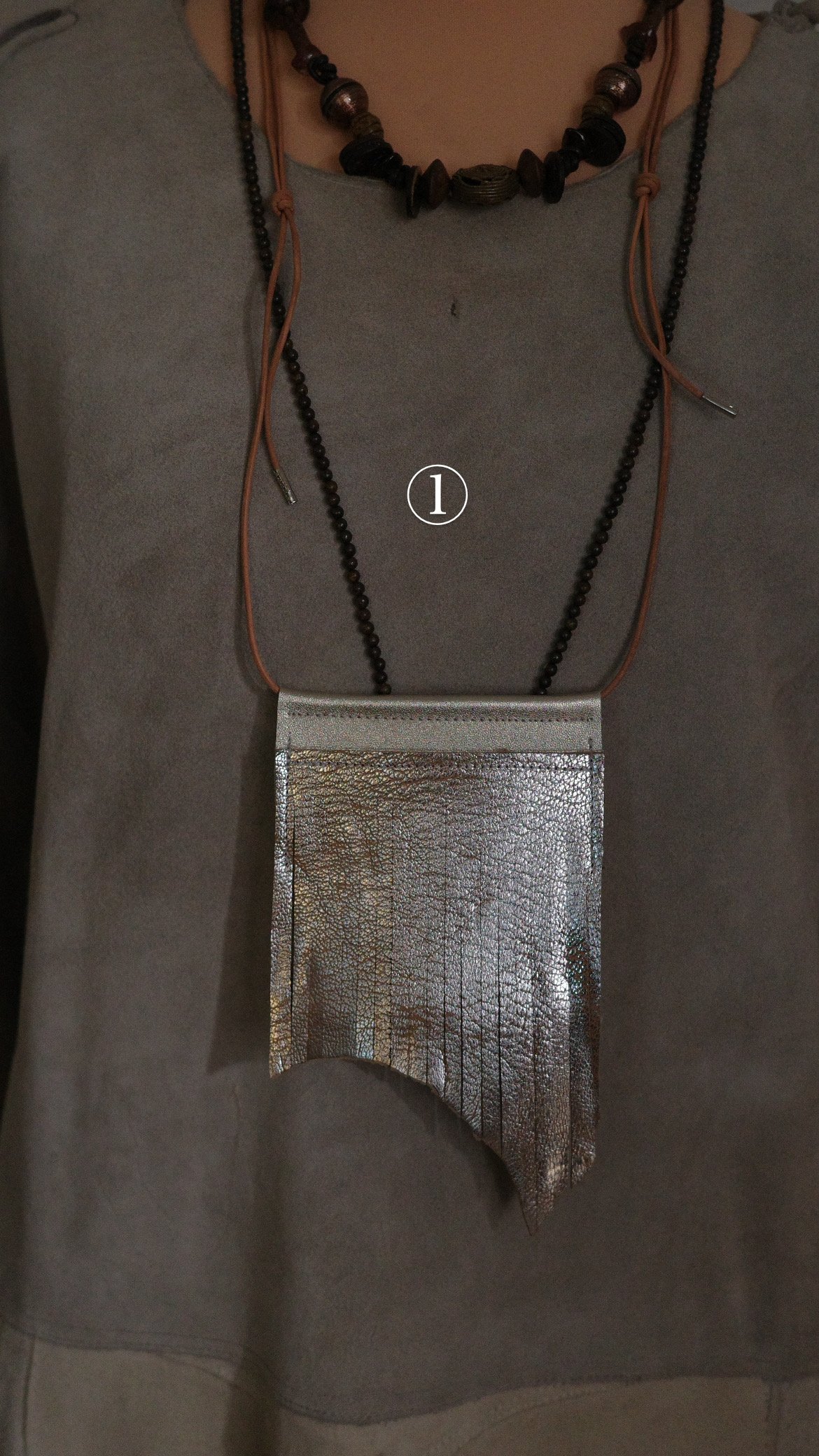 小物 Satoko Oishi amulet key holder amulet pouch (シルバー⚪️) | SATOKO OISHI