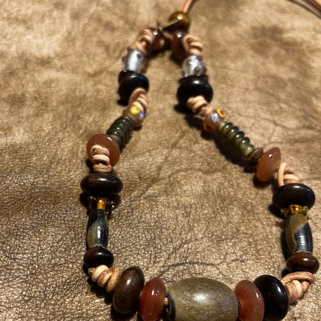 material necklace ⑤