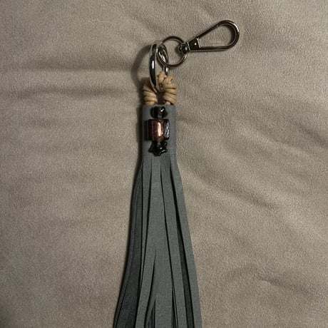 long fringe key holder ②