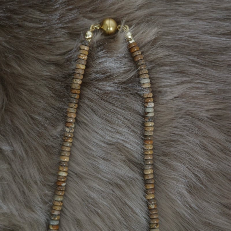 small rock necklace🪨 | SATOKO OISHI